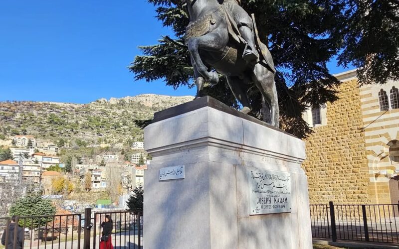 Sefir Bi Lebnen, Ehden and Bnachii Christmas by the Lake