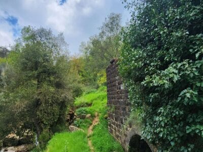 Arsoun Hiking and Debs Tasting