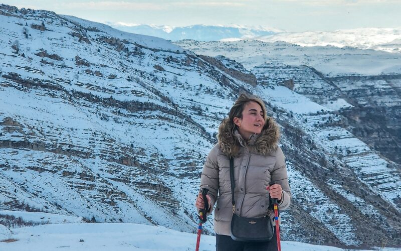 LAKLOUK LAKES SNOWSHOEING