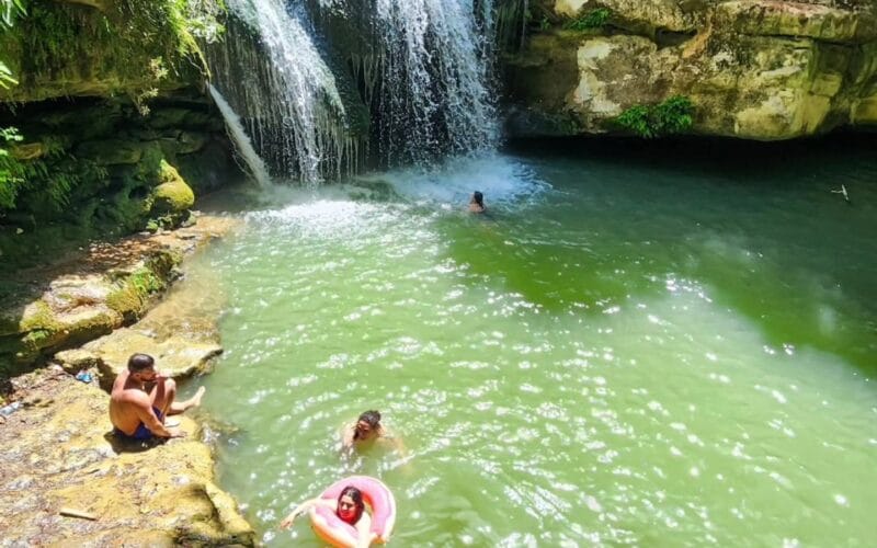 Serjbel Waterfall Hike
