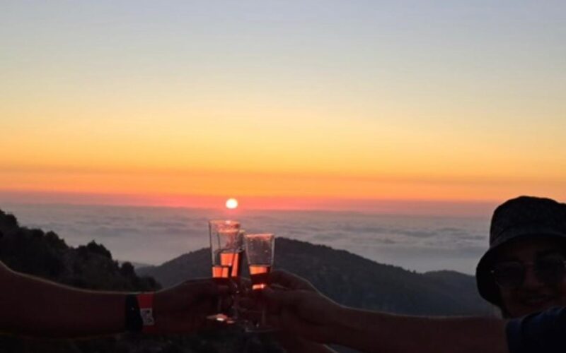 Sunset Hike , Stargazing & Oud Night - Full Moon